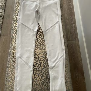 alo yoga pants💰✂️⬇️